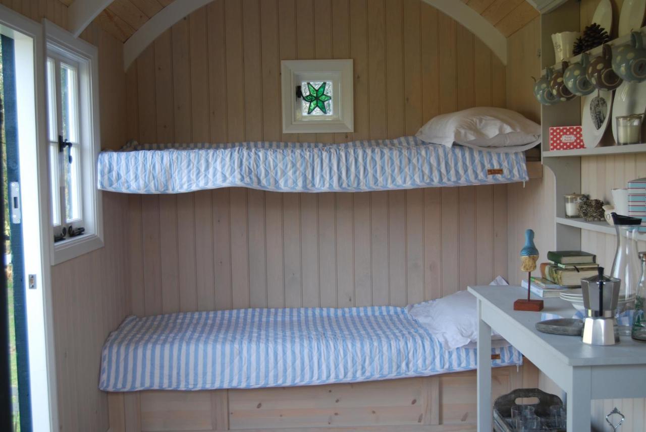 Molly Dishwasher Shepherds Hut Frant Buitenkant foto